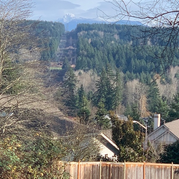 Profile Picture of C. Claux (@c_claux) on Poshmark