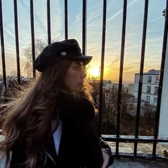 Profile Picture of Gena Gynnarita (@gena_asc100) on Poshmark