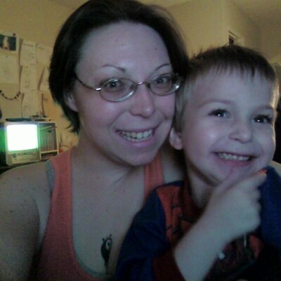 Profile Picture of Heather Spies (@KyzMommy) on Twitter