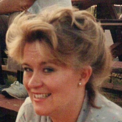 Profile Picture of Elaine Buttrey (@GLayne39) on Twitter