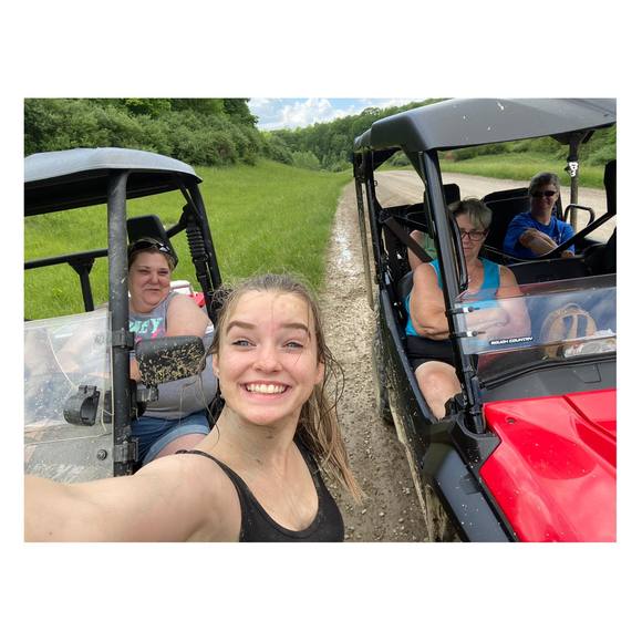 Profile Picture of Jennifer Bulstrom (@jbulstrom_73) on Poshmark