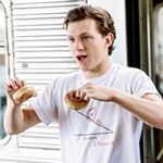 Profile Picture of peter parker is a smol bean (@tomhollandisspideyman) on Instagram
