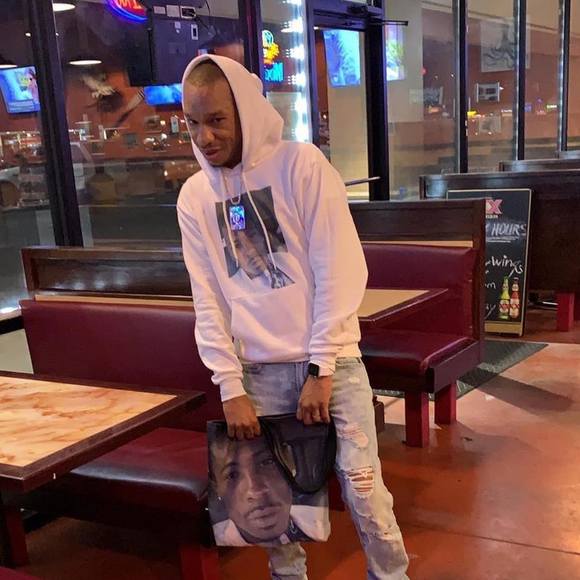 Profile Picture of Norman Bradley (@normanbradley) on Poshmark