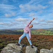 Profile Picture of Jo Smart (@withjosmart) on Youtube