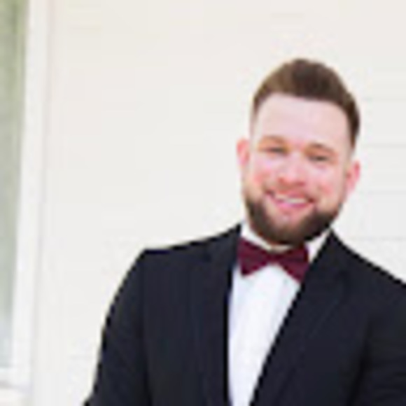 Profile Picture of Andrew Kendrick (@andrewkendri702) on Poshmark