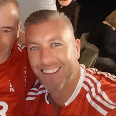 Lee Molloy - Twitter Profile Picture of Lee Molloy (@molloy1972) on Twitter