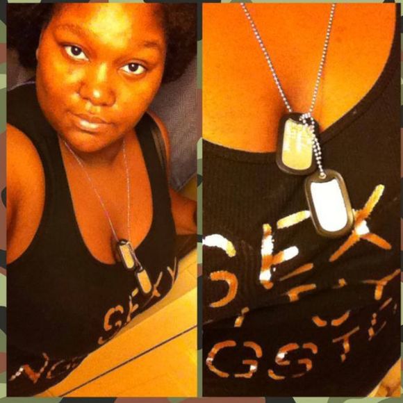 Profile Picture of Tiffany Pearce (@ms_queens95) on Poshmark