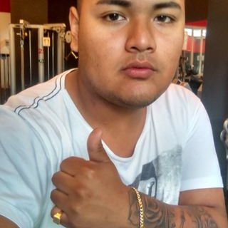 Profile Picture of LH 🍻 (@LeonelHurtado97) on Twitter