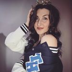 Profile Picture of Amanda McAlister (@craftymandee) on Instagram