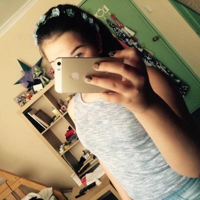 Profile Picture of Heli Harris (@HarrisHeloise) on Twitter