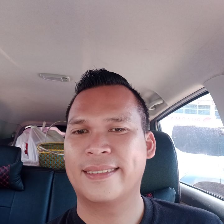 Profile Picture of Ferry Linker (@ferrylinker) on Tiktok