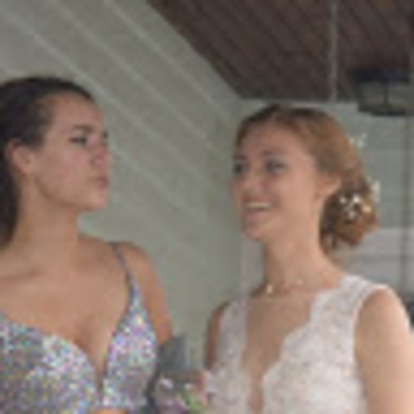 Profile Picture of Carolyn Felice (@caf17) on Poshmark