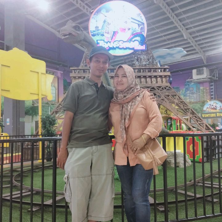 shellysuherman943 - Tiktok Profile Picture of shellysuherman943 (@shellysuherman943) on Tiktok