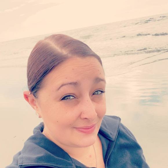 Sara Sheline - Poshmark Profile Picture of Sara Sheline (@shelinesara) on Poshmark