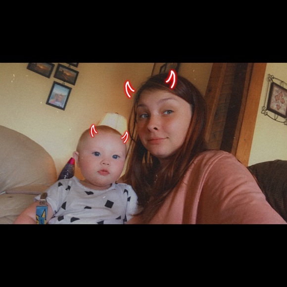 Profile Picture of Joslynn Standridge (@joslynnstandrid) on Poshmark