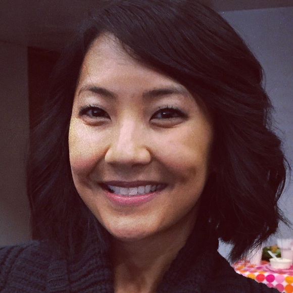 Profile Picture of Alice Chung (@prtyinpnk) on Poshmark