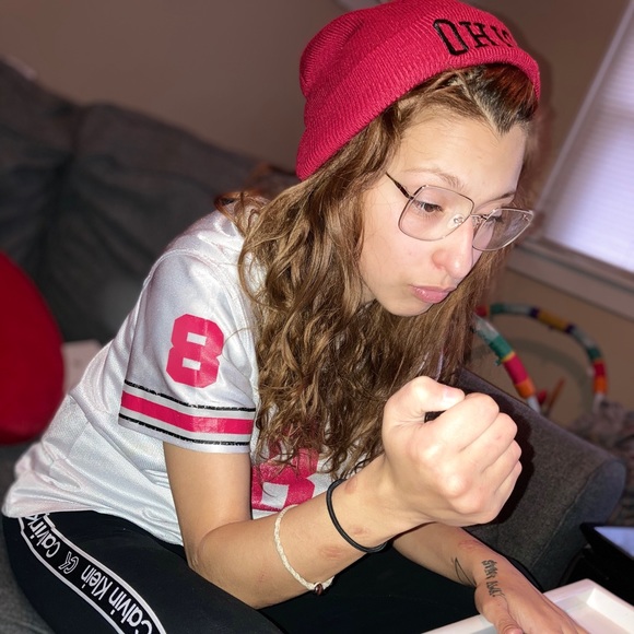 Profile Picture of Sarah Giannini (@sarah_giannini) on Poshmark