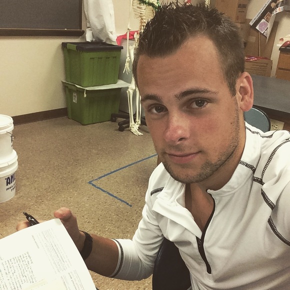 Profile Picture of Brandon Mcanulty (@neuro32) on Poshmark