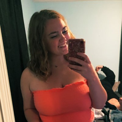 Profile Picture of Hales🍓 (@haley_maria_) on Twitter