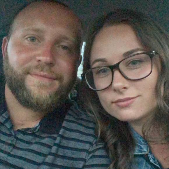 Profile Picture of Joanna Paradis (@joannaparadis) on Poshmark