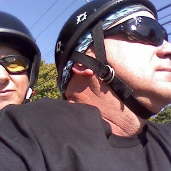 Profile Picture of Christopher Jolly (@cjolly1965) on Poshmark