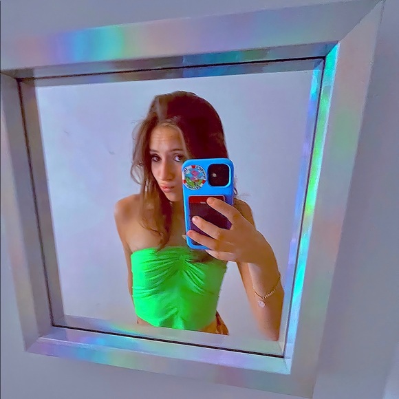 Alexa Finkelstein - Poshmark Profile Picture of Alexa Finkelstein (@a_finkelstein) on Poshmark