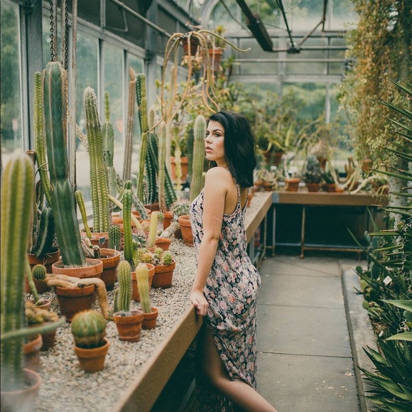 Profile Picture of Taylor Harmon (@taylorharmon985) on Poshmark