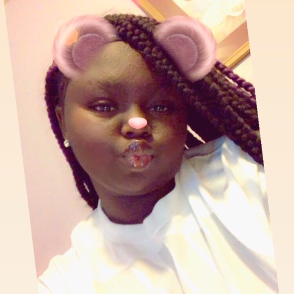 Profile Picture of Nylashia Brockington (@alwayslitmariah) on Poshmark