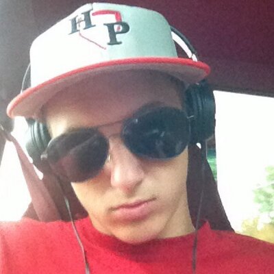 Profile Picture of Justin Herrington (@Justinherring42) on Twitter