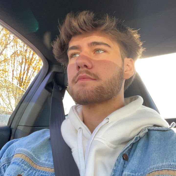 Profile Picture of Michaelsvan (@michaelsvan) on Tiktok