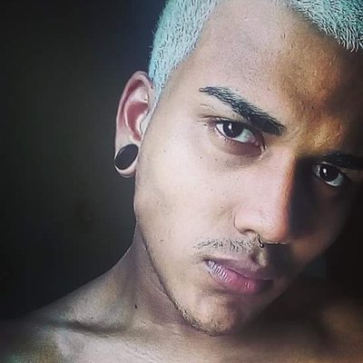 Profile Picture of Richard Custódio (@Richard80629665) on Twitter