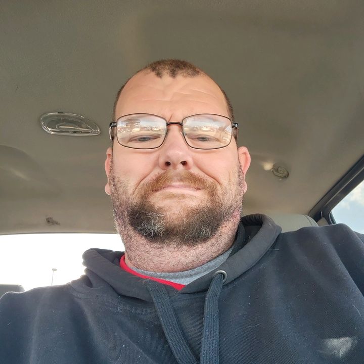 Profile Picture of Michael Vanarsdal349 (@michaelvanarsdal3) on Tiktok