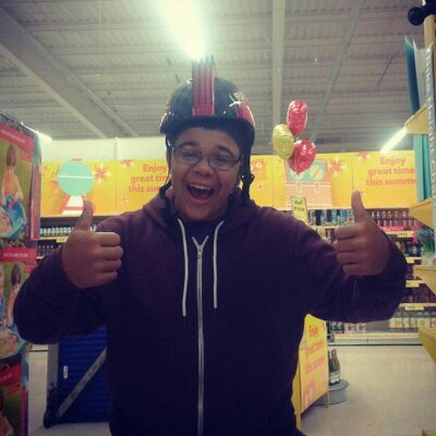 Profile Picture of Dion Thomas (@dionthomas33) on Twitter