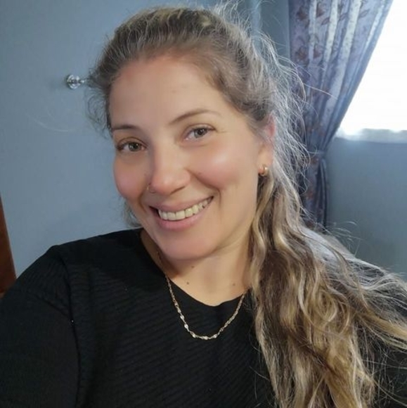 Profile Picture of Kathryn Théroux (@kath82) on Poshmark