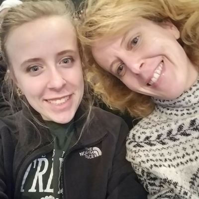 Profile Picture of Julie Cunningham (@cassie550) on Twitter