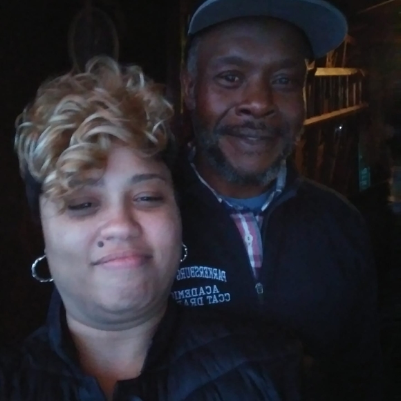 Profile Picture of Teneisha Johnson-tolbert (@neisha423) on Poshmark