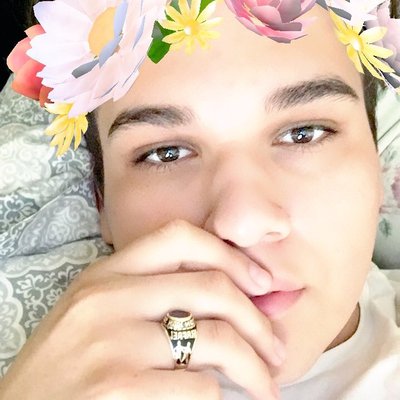 Profile Picture of Ralph (@Ralph_Zepeda_) on Twitter