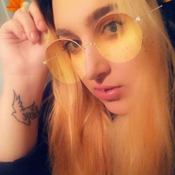 Profile Picture of Kristen Swiatkowski (@kkjj10) on Poshmark