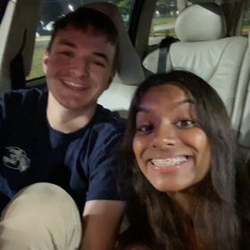 Profile Picture of seanna rose (@seannarg) on Pinterest