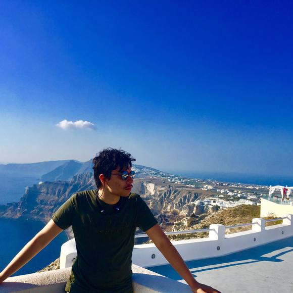 Profile Picture of Meraj Alimi (@alialimi5413) on Poshmark