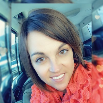 Profile Picture of Anne Beck (@MrsBeck25) on Twitter