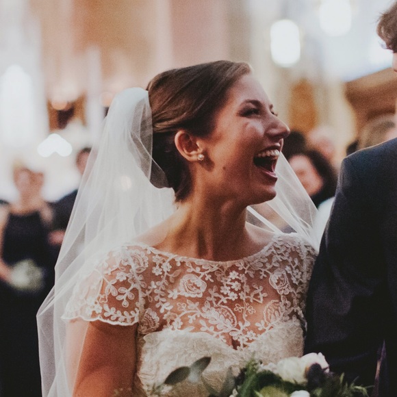 Profile Picture of Natalie Vanoverbeke (@natavano) on Poshmark