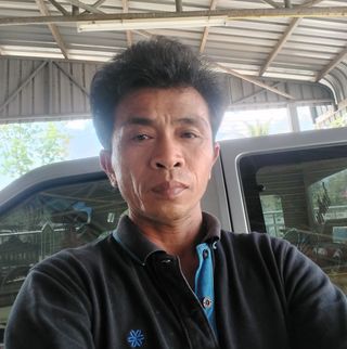 Profile Picture of เพ็ญ กลิ่นสุคนธ์ (@&) on Facebook