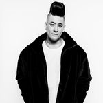 Profile Picture of Chloe Benham (@bennyblackdj) on Instagram