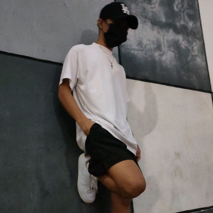 Profile Picture of Jeff Claudio (@jeffclaudio) on Tiktok