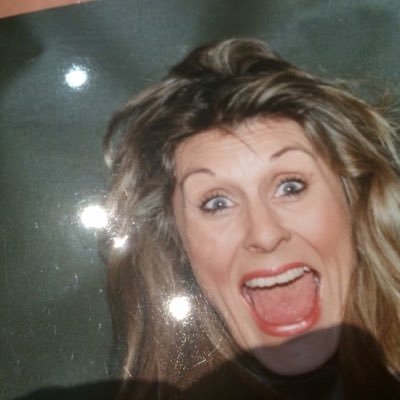 Profile Picture of Denise Lampton (@mumlamps) on Twitter