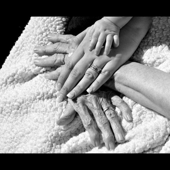 Profile Picture of Melissa Neugebauer (@melneuge) on Poshmark