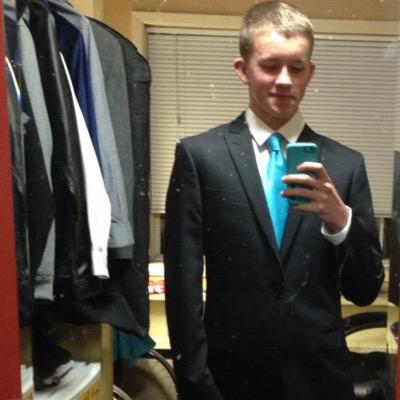 Profile Picture of Ben VanSant (@BenVanSant27) on Twitter