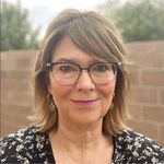 Profile Picture of Mel Deardorff 🤓 AZ Marketer (@meldeardorff) on Instagram