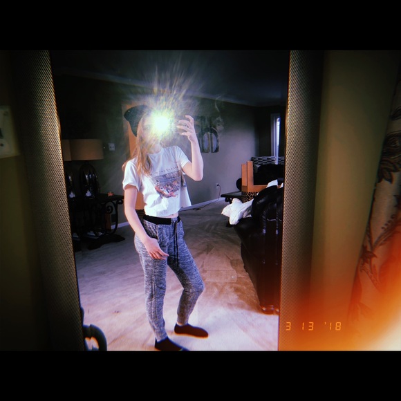 Profile Picture of Liv Picone (@livip410) on Poshmark